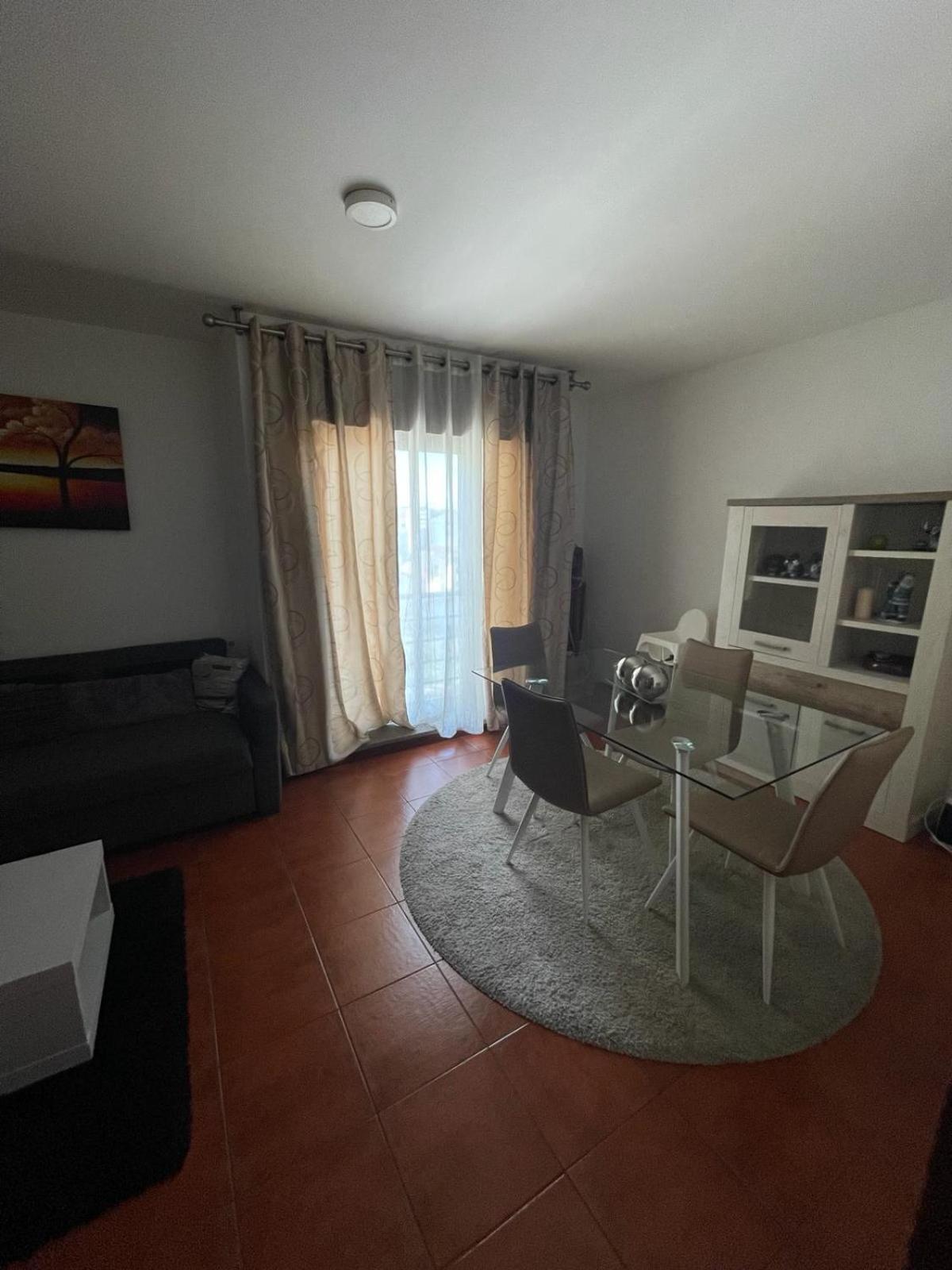 Апартаменти Flat4U Паредес Екстер'єр фото