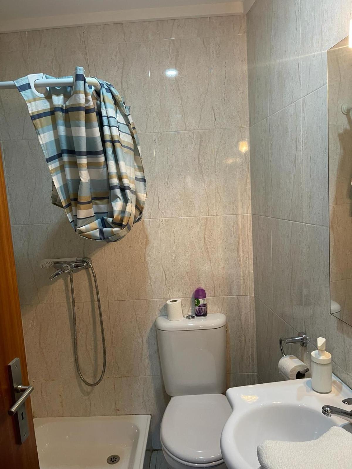Апартаменти Flat4U Паредес Екстер'єр фото